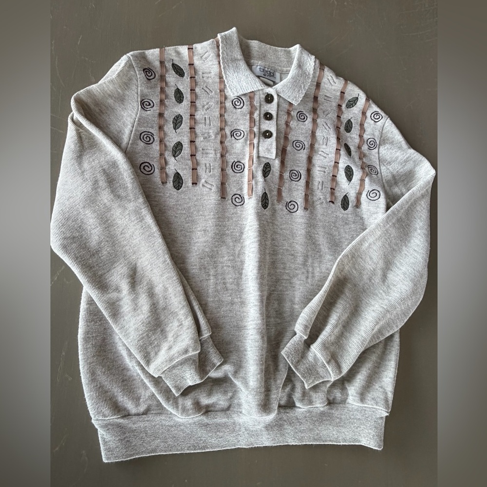 VTG Teddi Sweatshirt Womens Sz M Collared Embroidered Leaf Pullover grandma